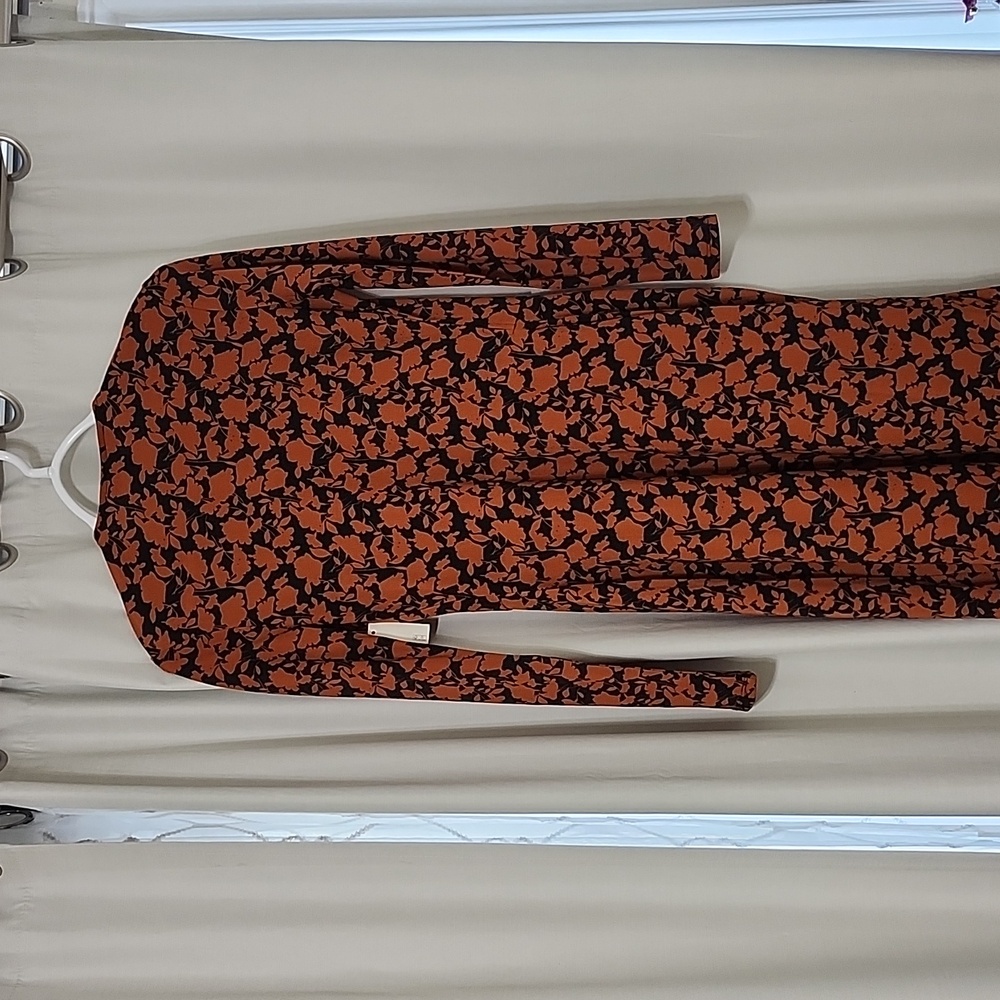 Amazon essentials - Picture 8 of 9